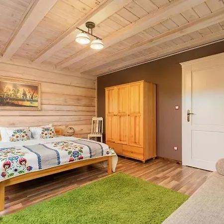 Comfortable Apartment, 2 Bedrooms, Terrace