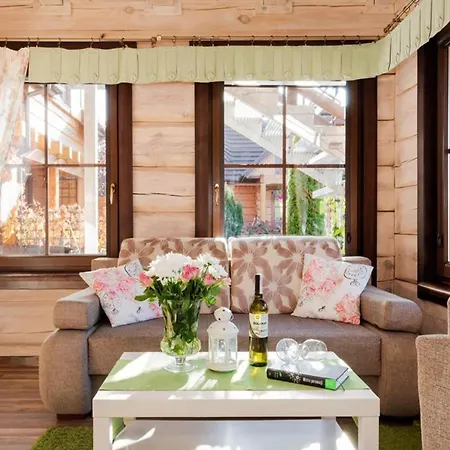 Comfortable Apartment, 2 Bedrooms, Terrace Casa de Férias *